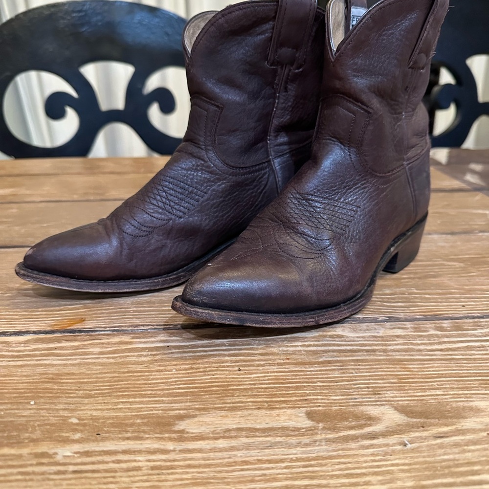 Frye Billie Dark Brown Leather Boots W7.5